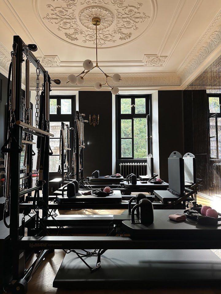 Addicted to Pilates – Pilates