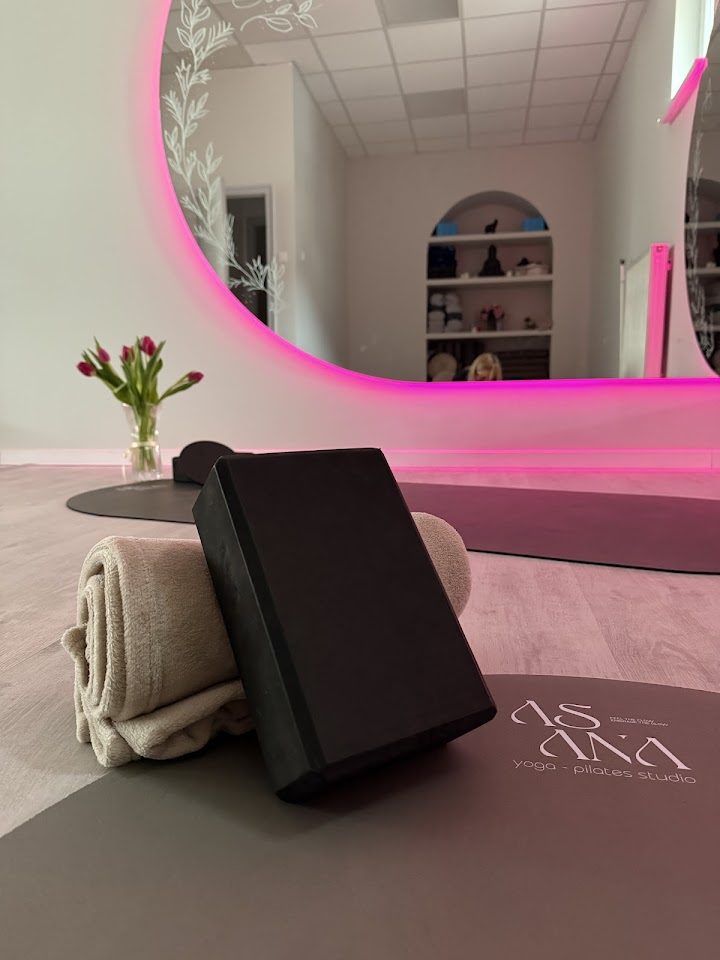 ASANA yoga - pilates Studio – Jóga