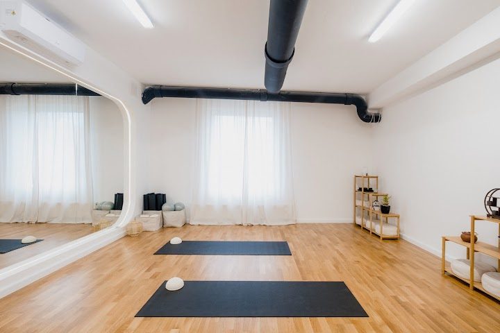 Inhale Exhale Studio – Jóga