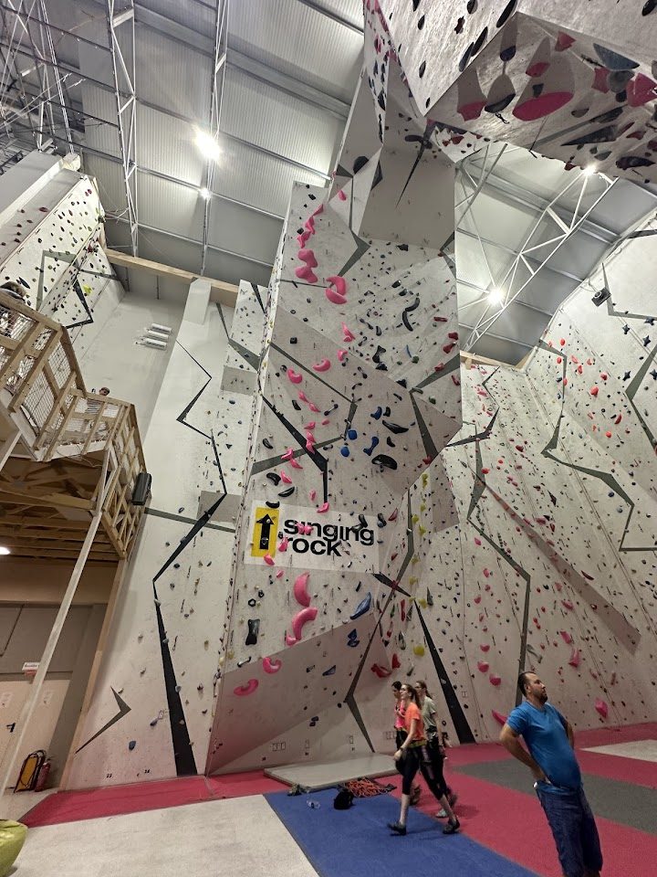 MAG47 Climb & Cafe – Jóga