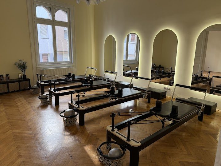 MONO Pilates Studio – Pilates