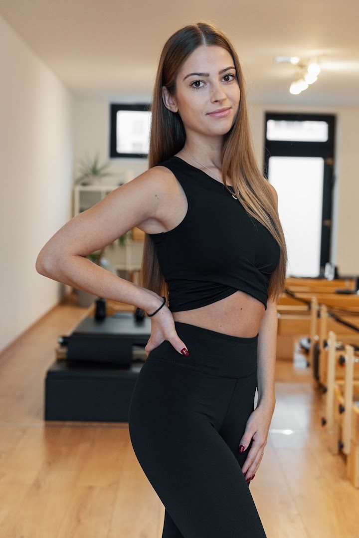 Sipos Pálma - Reformer és Talaj Pilates, Barre Instruktor – Pilates