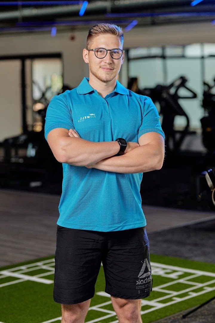 Szvetlik Csongor Személyi Edző és Gerinctréner Győr – Fitness